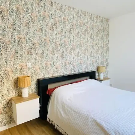 Maison A Cholet Esterno foto